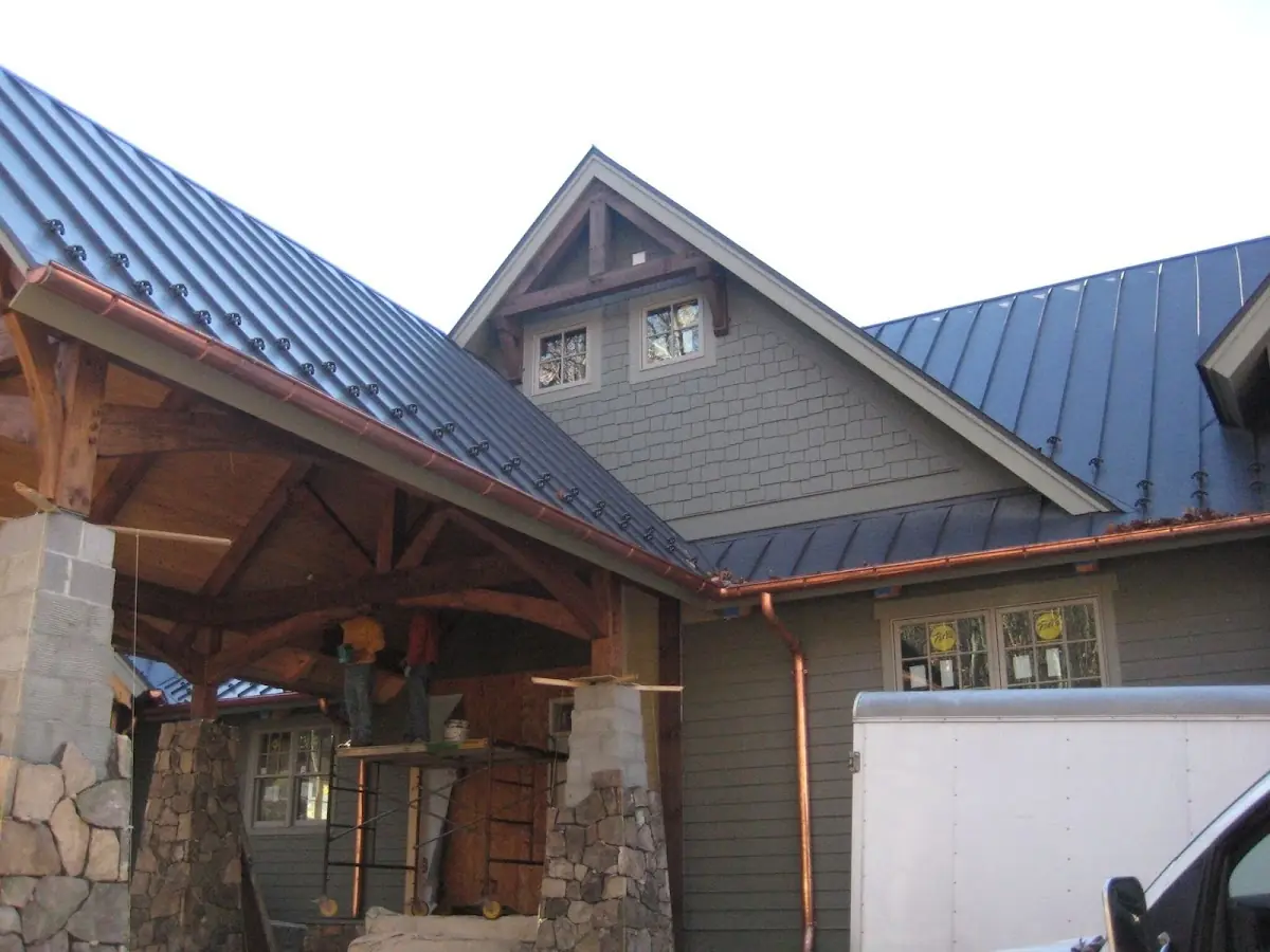 Craftsman Roofing team delivering quality roofing work in Cleversburg